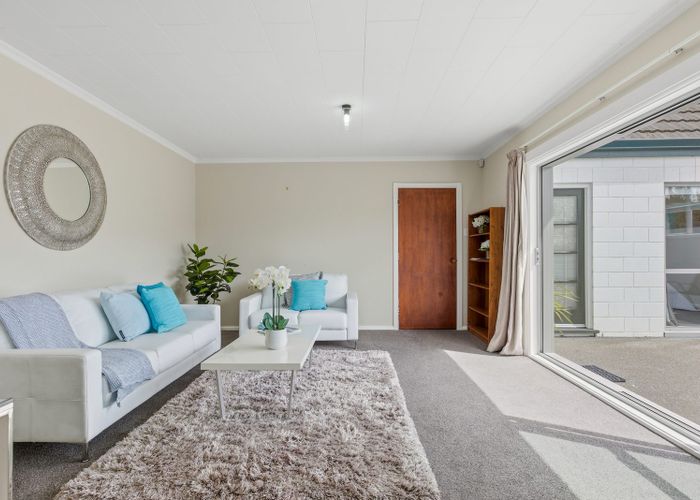  at 2/239 New Brighton Road, Burwood, Christchurch City, Canterbury