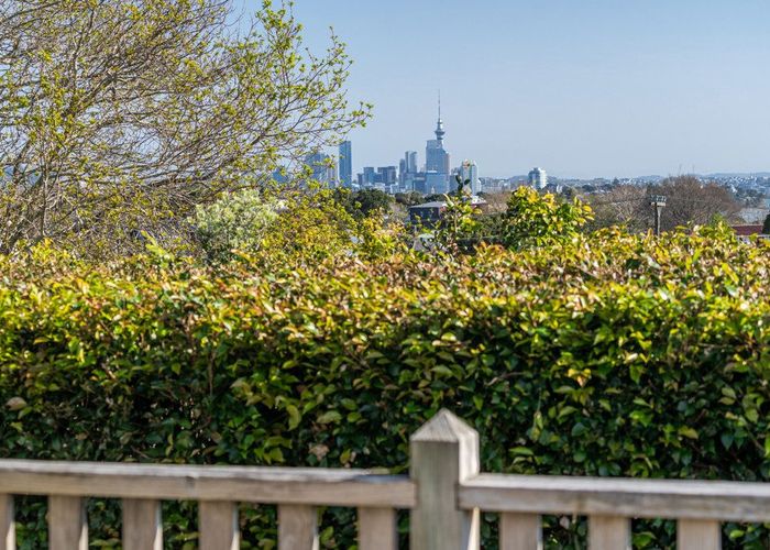  at 2/49 Merani Street, Belmont, Auckland