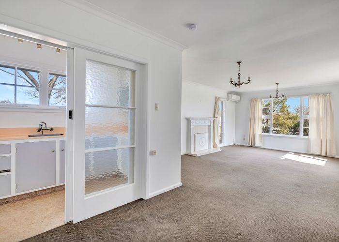  at 2/170 Waimairi Road, Ilam, Christchurch City, Canterbury