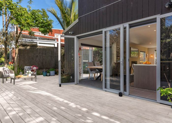  at 12 Blakewell Place, Beachlands, Manukau City, Auckland