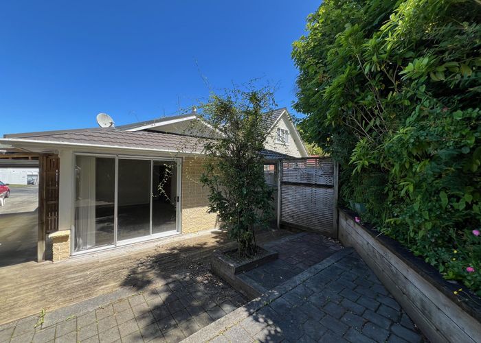 at 9 Magnolia Grove, Maungaraki, Lower Hutt