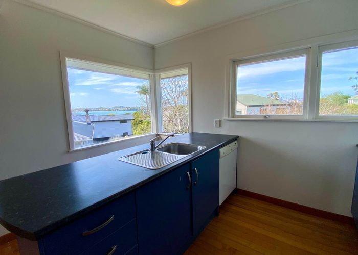  at 117 Exmouth Road, Northcote, Auckland