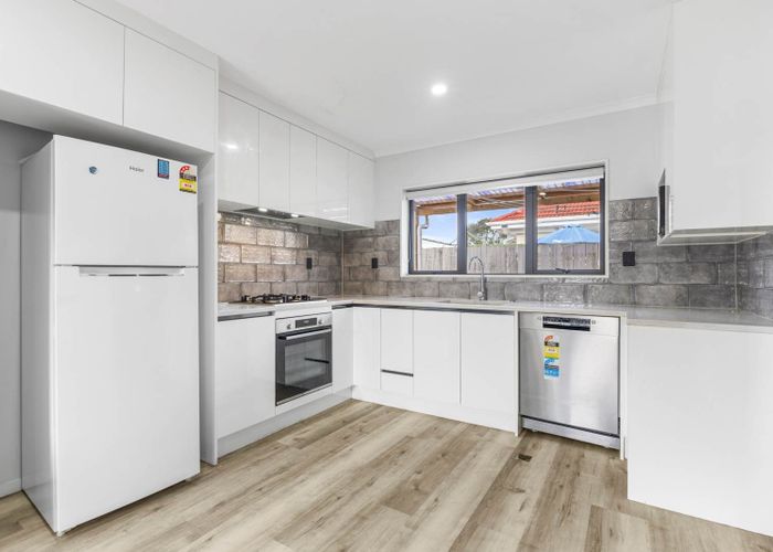  at 6E Rose Road, Papatoetoe, Manukau City, Auckland