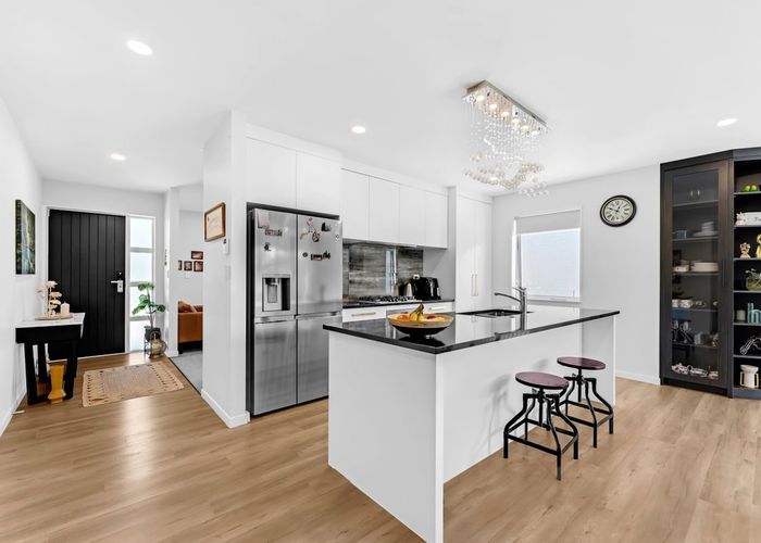  at 13 Hollowout Street, Takanini, Auckland