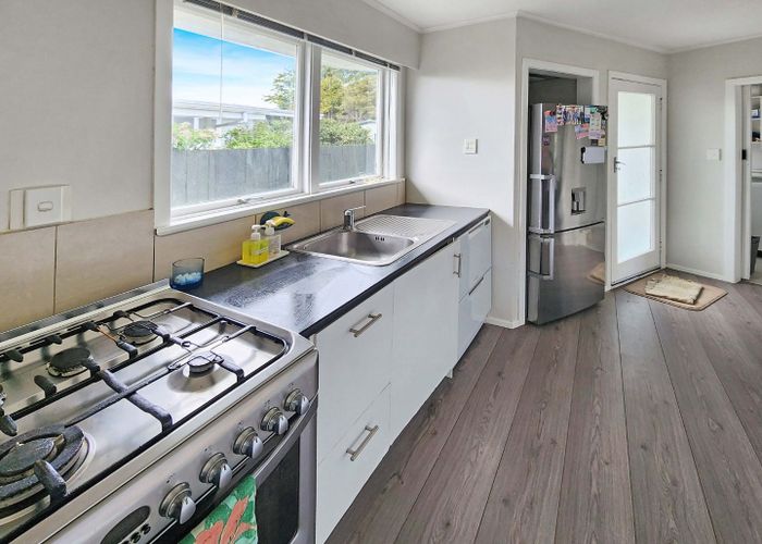  at 54 Parkway, Wainuiomata, Lower Hutt, Wellington