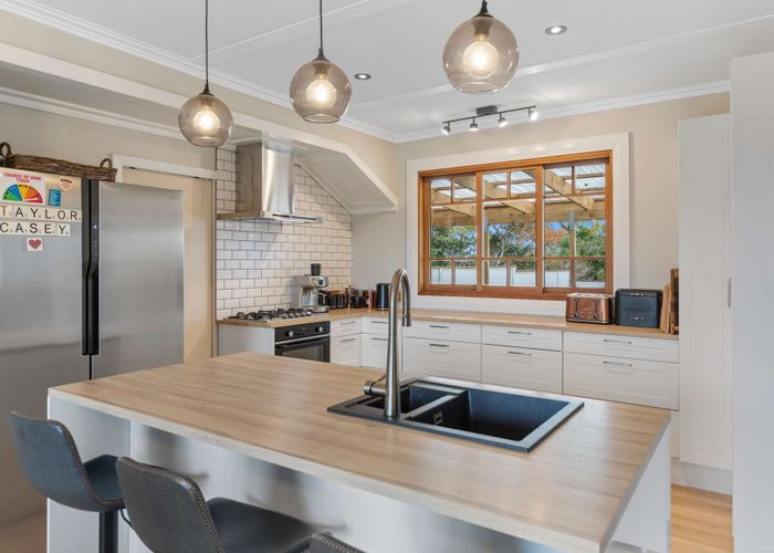  at 40 College Street, College Estate, Whanganui