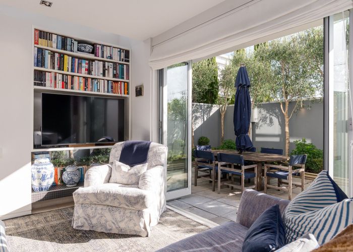  at 58 Clare Road, St Albans, Christchurch