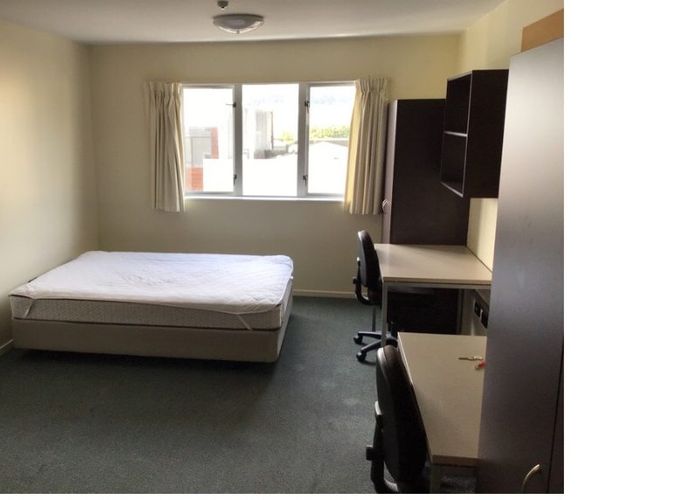  at 303/12 Martin Square, Te Aro, Wellington