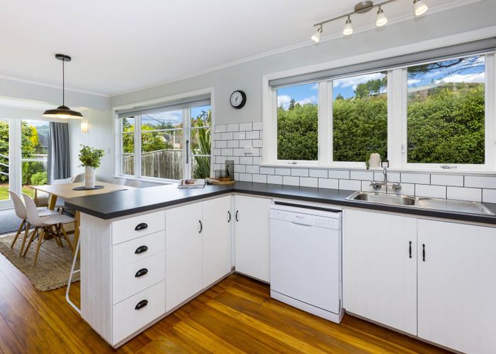  at 3 Kashmir Avenue, Clouston Park, Upper Hutt