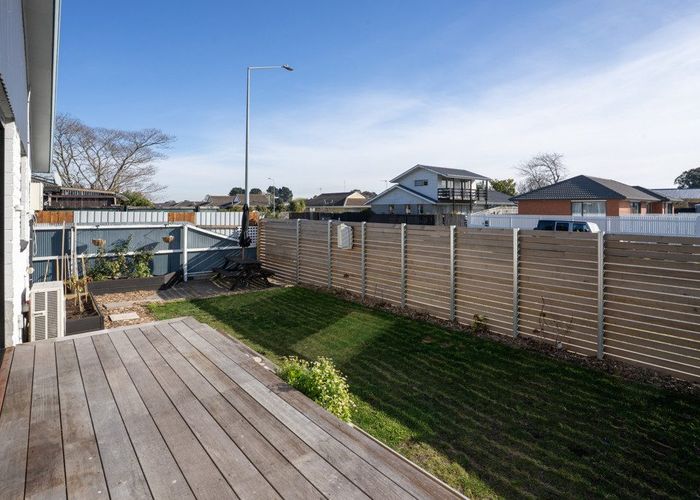  at 1/142 Hay Street, Bromley, Christchurch City, Canterbury