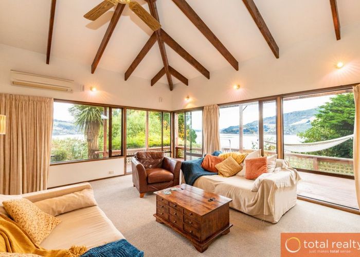  at 12 Raynbird Street, Company Bay, Dunedin