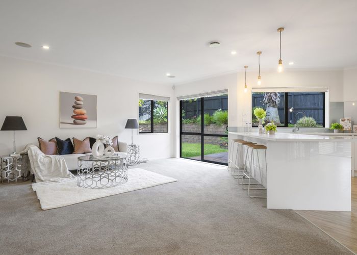  at 7 William Gamble Drive, Greenhithe, North Shore City, Auckland