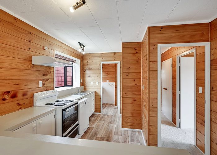  at 302B Cambridge Road, Hillcrest, Hamilton, Waikato