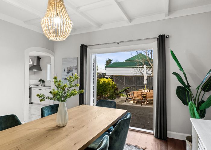  at 15 Taradale Road, Marewa, Napier, Hawke's Bay