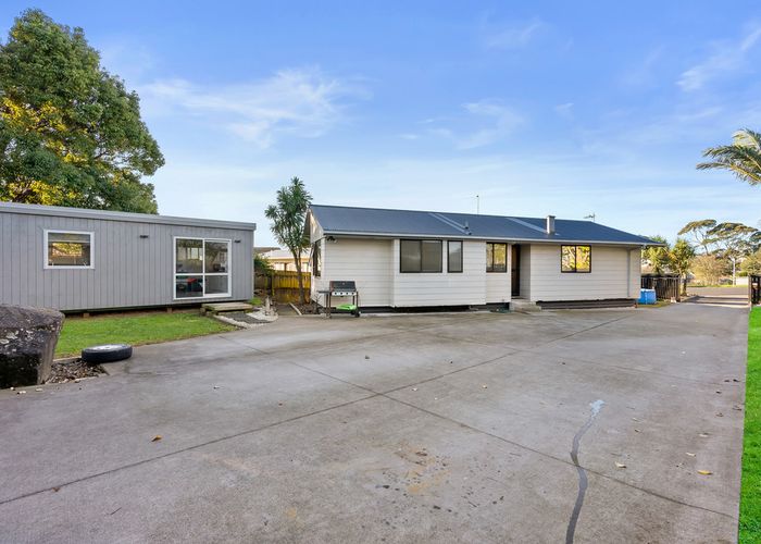  at 37 Trevor Hosken Drive, Wiri, Auckland