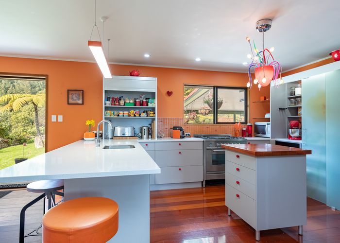  at 233B MURPHYS Road, PAUATAHANUI, PORIRUA