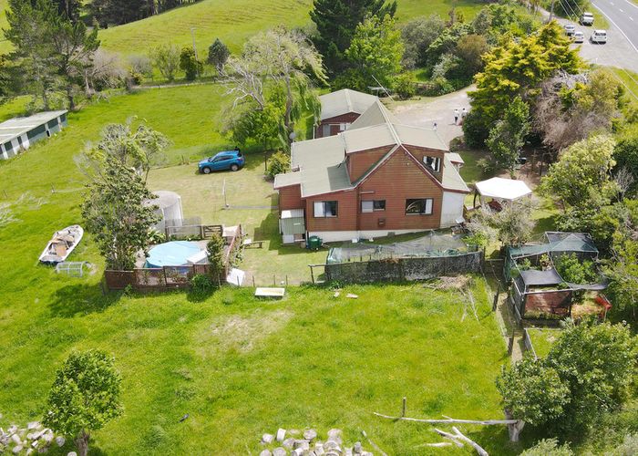  at 1934 East Coast Road, Stillwater, Silverdale