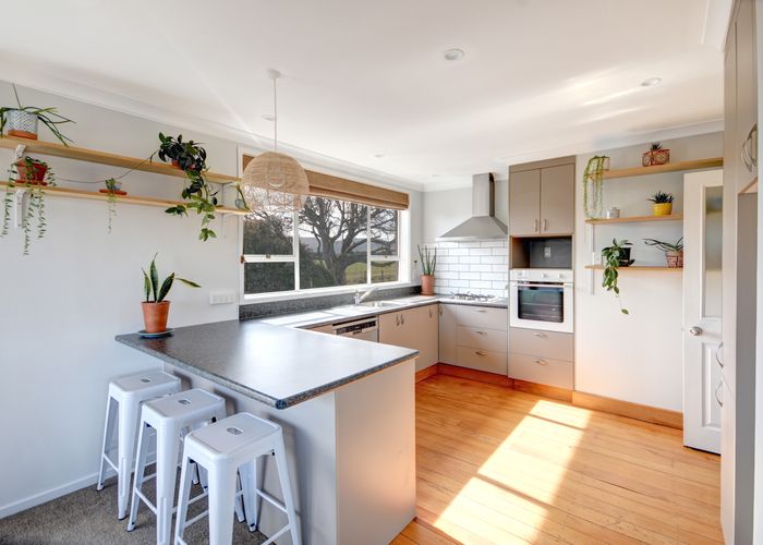  at 10 Duff Place, Mosgiel