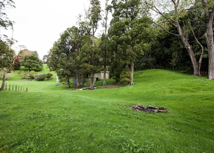  at 18 Pararewa Drive, Whalers Gate, New Plymouth