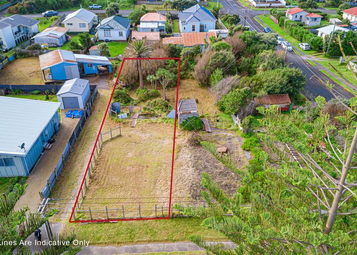  at 44 Seafront Road, Castlecliff, Whanganui