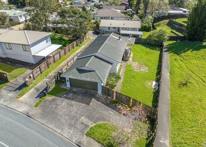  at 26 Maywood Crescent, Glen Eden, Auckland