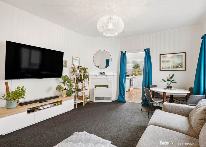  at 183A Sutherland Road, Lyall Bay, Wellington