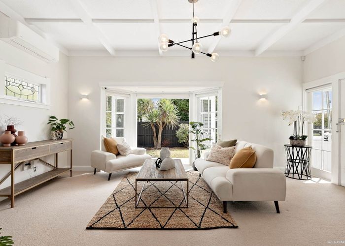  at 20  Alberta Street, Point Chevalier, Auckland City, Auckland