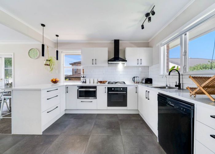  at 1/84 Wallace Road, Papatoetoe, Manukau City, Auckland