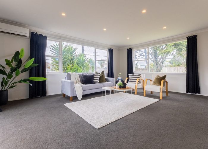  at 49 Gray Avenue, Paraparaumu Beach, Kapiti Coast, Wellington