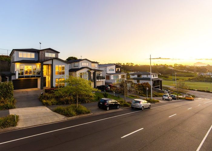  at 32 Cavalli Road, Long Bay, Auckland