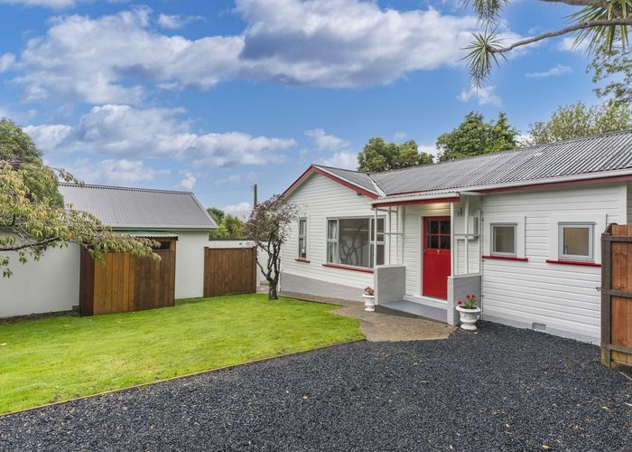  at 5 Moss Street, Portobello, Dunedin, Otago