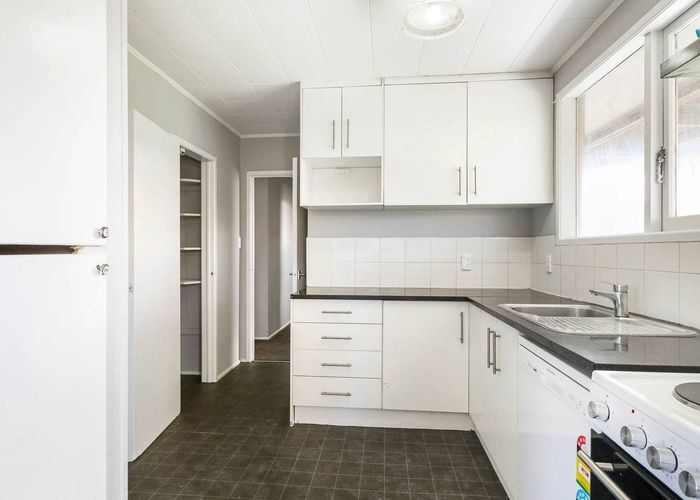  at 10 Feasegate Street, Manurewa, Manukau City, Auckland