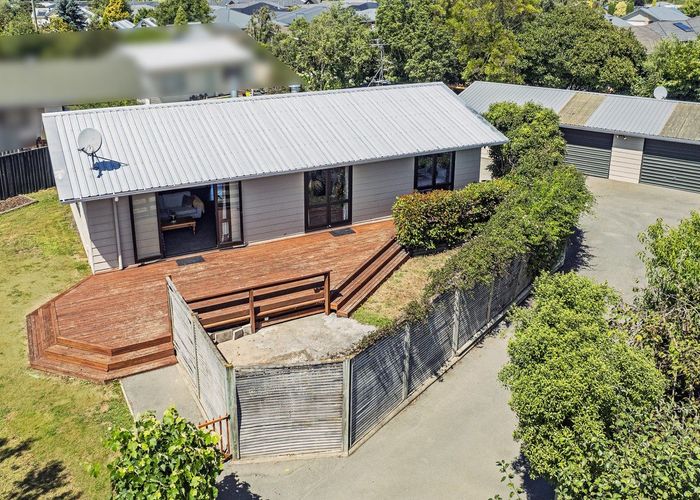  at 4 School Lane, Kirwee
