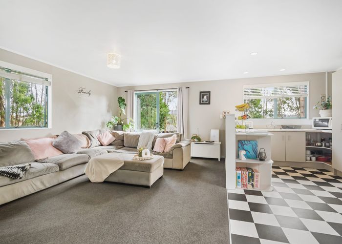  at 37 Station Road, Kamo, Whangarei