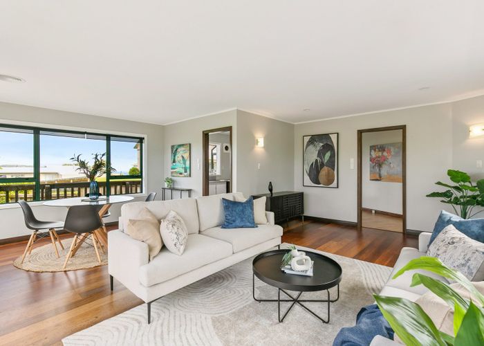  at 54 Akaroa Drive, Maupuia, Wellington, Wellington