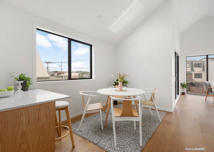  at 112 Freyberg Street, Lyall Bay, Wellington