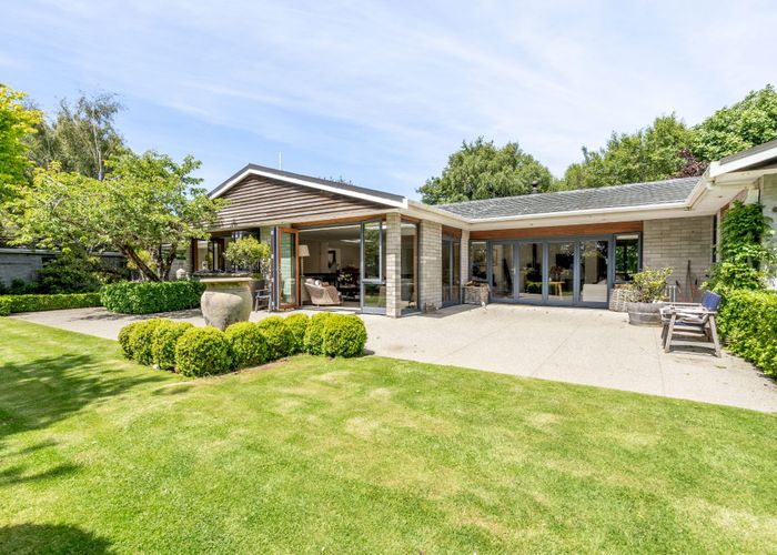  at 100 Leonard Road, West Plains, Invercargill