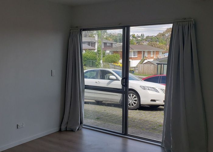  at 81 Archers Road, Hillcrest, North Shore City, Auckland