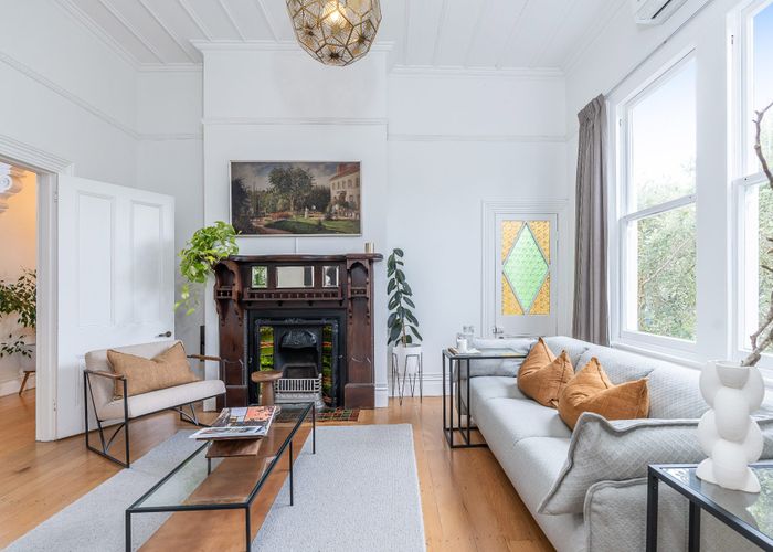  at 5 Edenvale Crescent, Mount Eden, Auckland City, Auckland