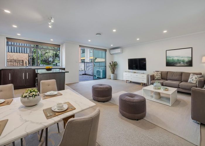  at 19/182 Flat Bush School Road, Flat Bush, Manukau City, Auckland
