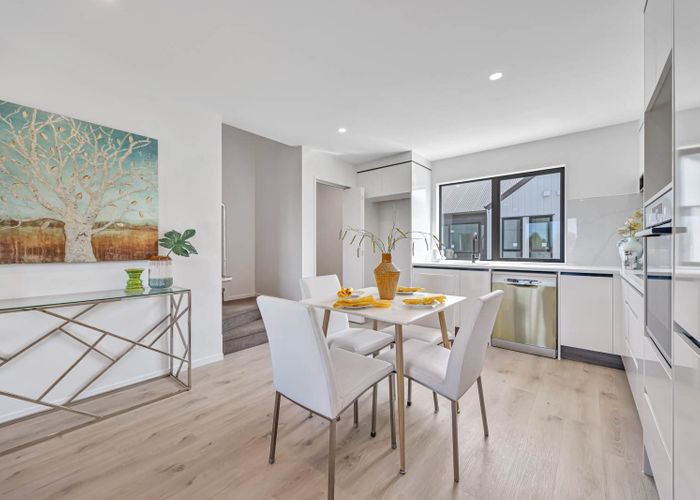  at Lot 7, 25 Taikata Road, Te Atatu Peninsula, Waitakere City, Auckland
