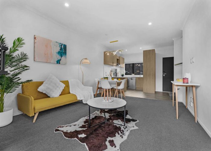  at 4/75 Aranui Road, Mount Wellington, Auckland City, Auckland