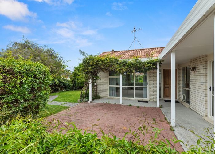  at 4 Liftan Place, Mount Maunganui, Mount Maunganui