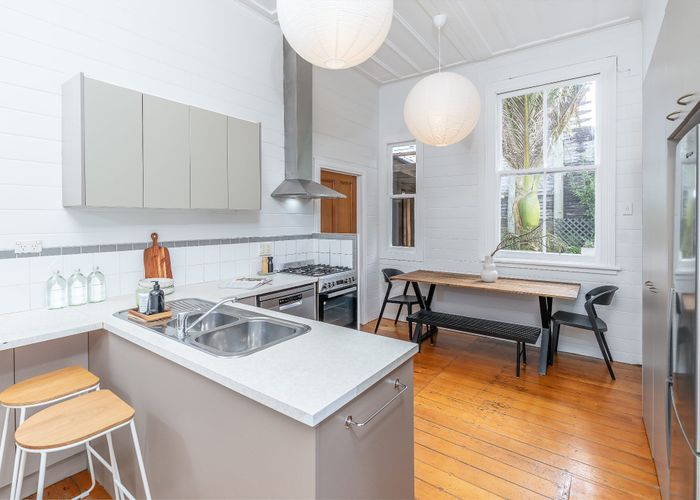  at 18 Copeland Street, Eden Terrace, Auckland