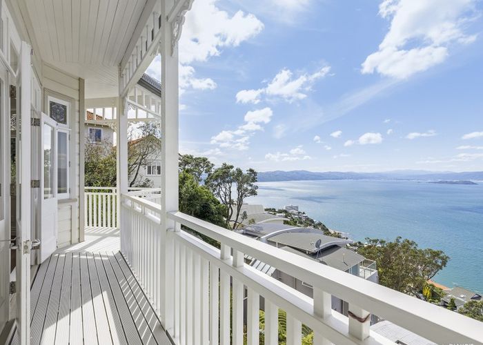  at 10 Lookout Road, Roseneath, Wellington