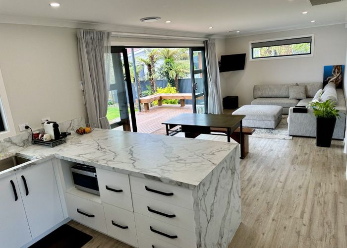  at 5 Conway Place, Terrace End, Palmerston North, Manawatu / Whanganui