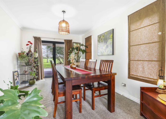  at 9 Nottingham Drive, Hamilton East, Hamilton