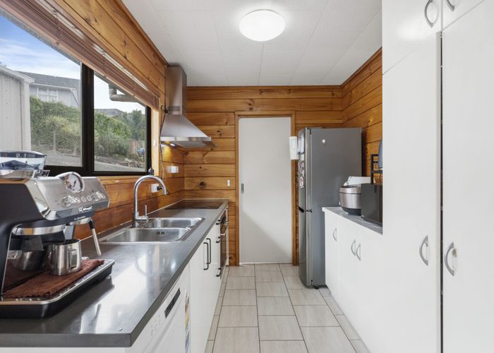  at 13C Springfield Street, Forrest Hill, Auckland