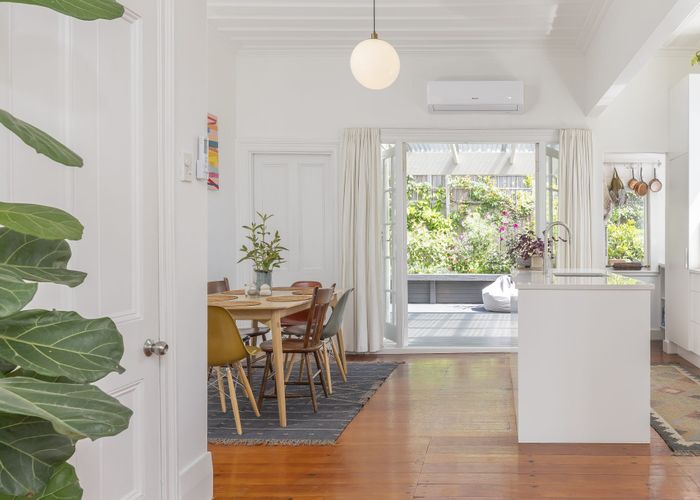  at 18A Woodside Road, Mount Eden, Auckland