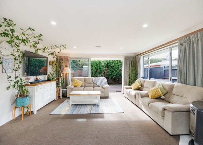  at 651A Featherston Street, Roslyn, Palmerston North, Manawatu / Whanganui
